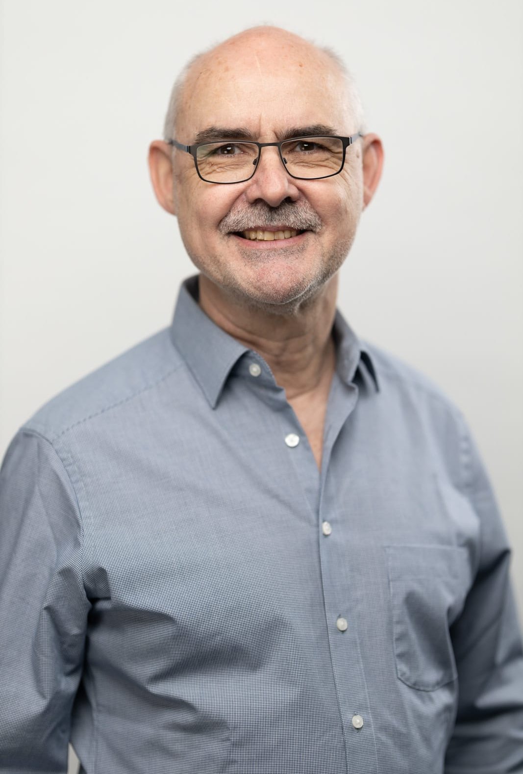 Klaus Kreczmarsky spielt Saxophon bei der Orgelreihe.