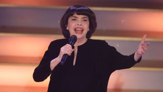 Eigentlich wollte die Chanson-Ikone kürzertreten