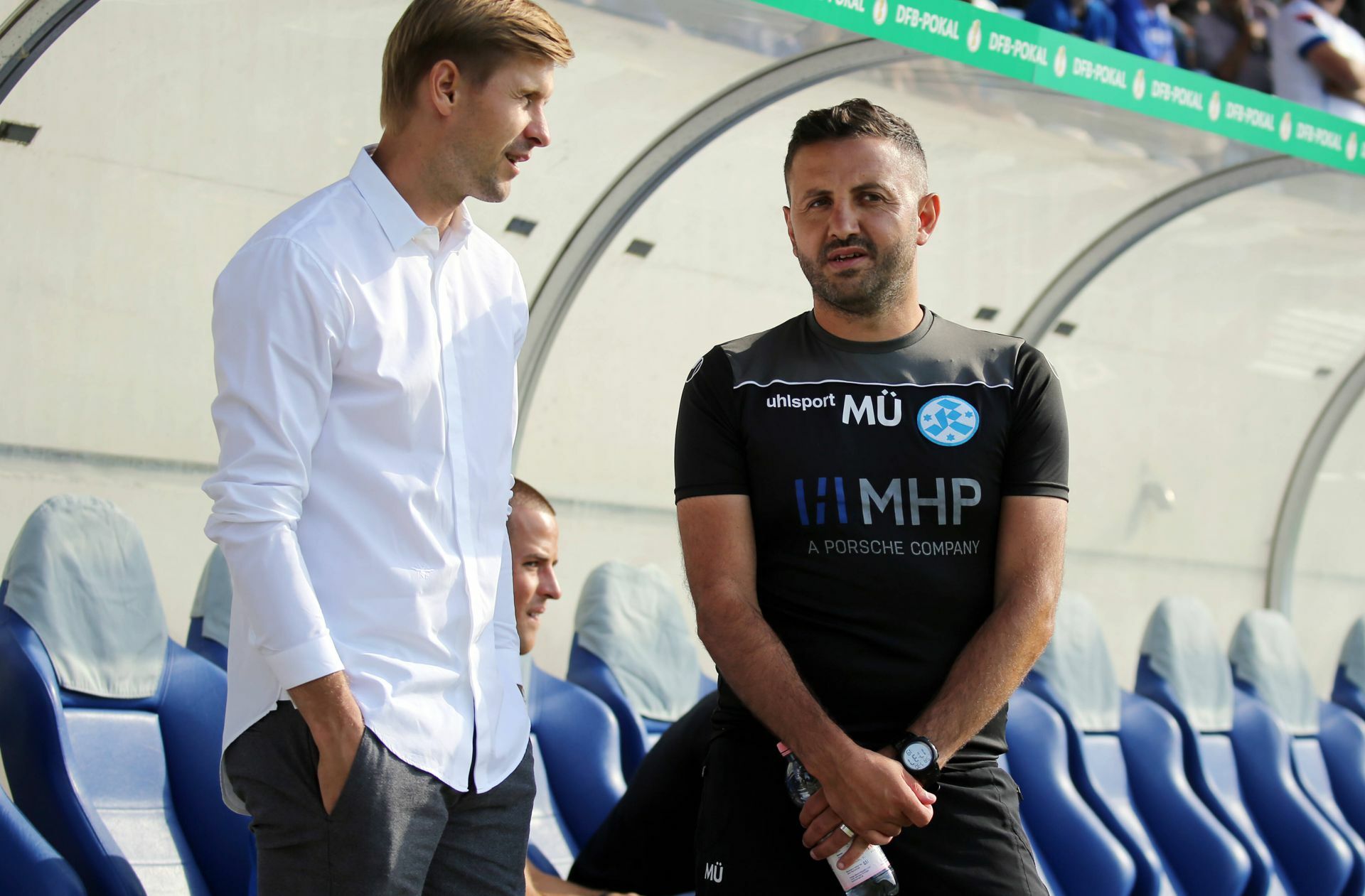 Sportdirektor Marc Stein (li.) arbeitet seit Anfang des Jahres an der Seite von Trainer Mustafa Ünal.