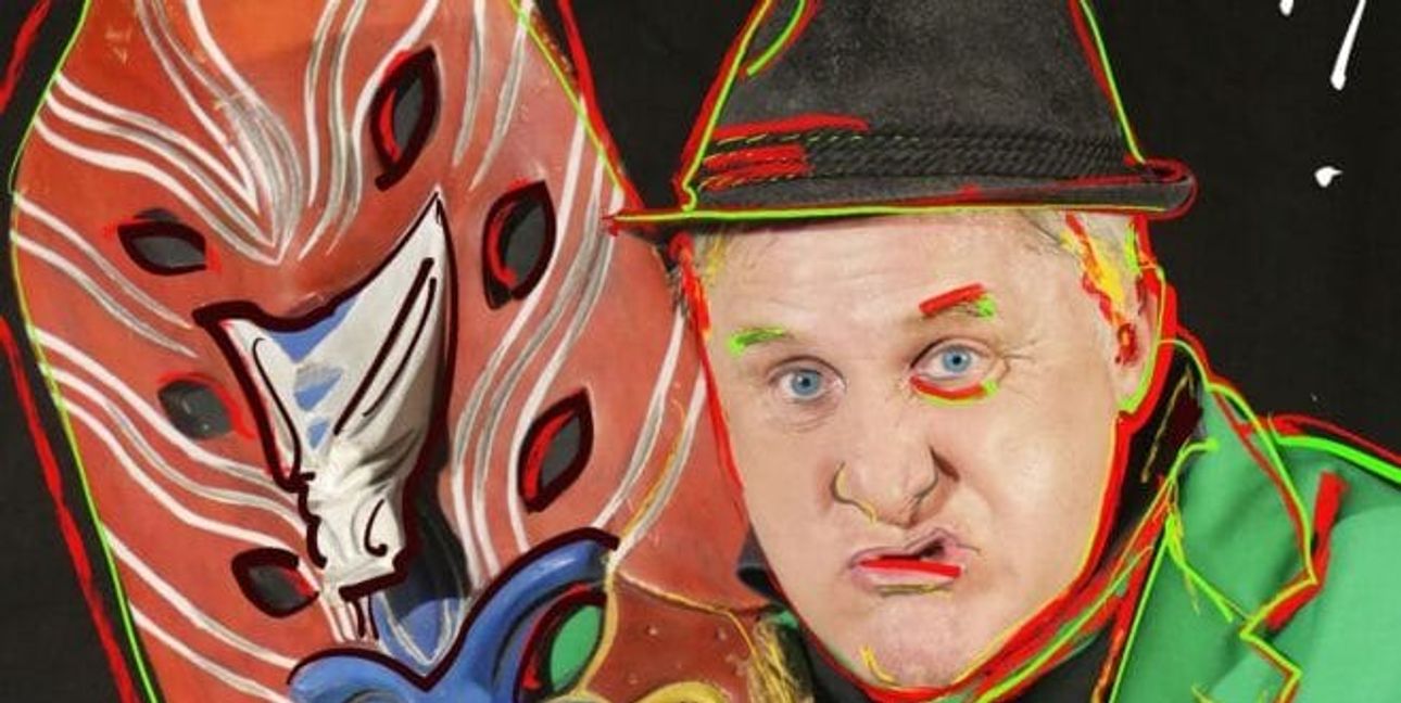 Bernd Kohlhepp alias Herr Hämmerle skaliert in der Magstadter Festhalle.