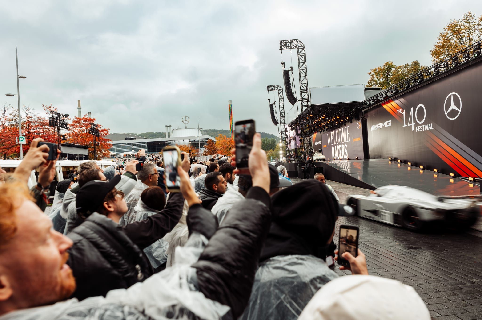 Impressionen vom „The 140 Festival“ am Mercedes-Benz-Museum in Stuttgart.