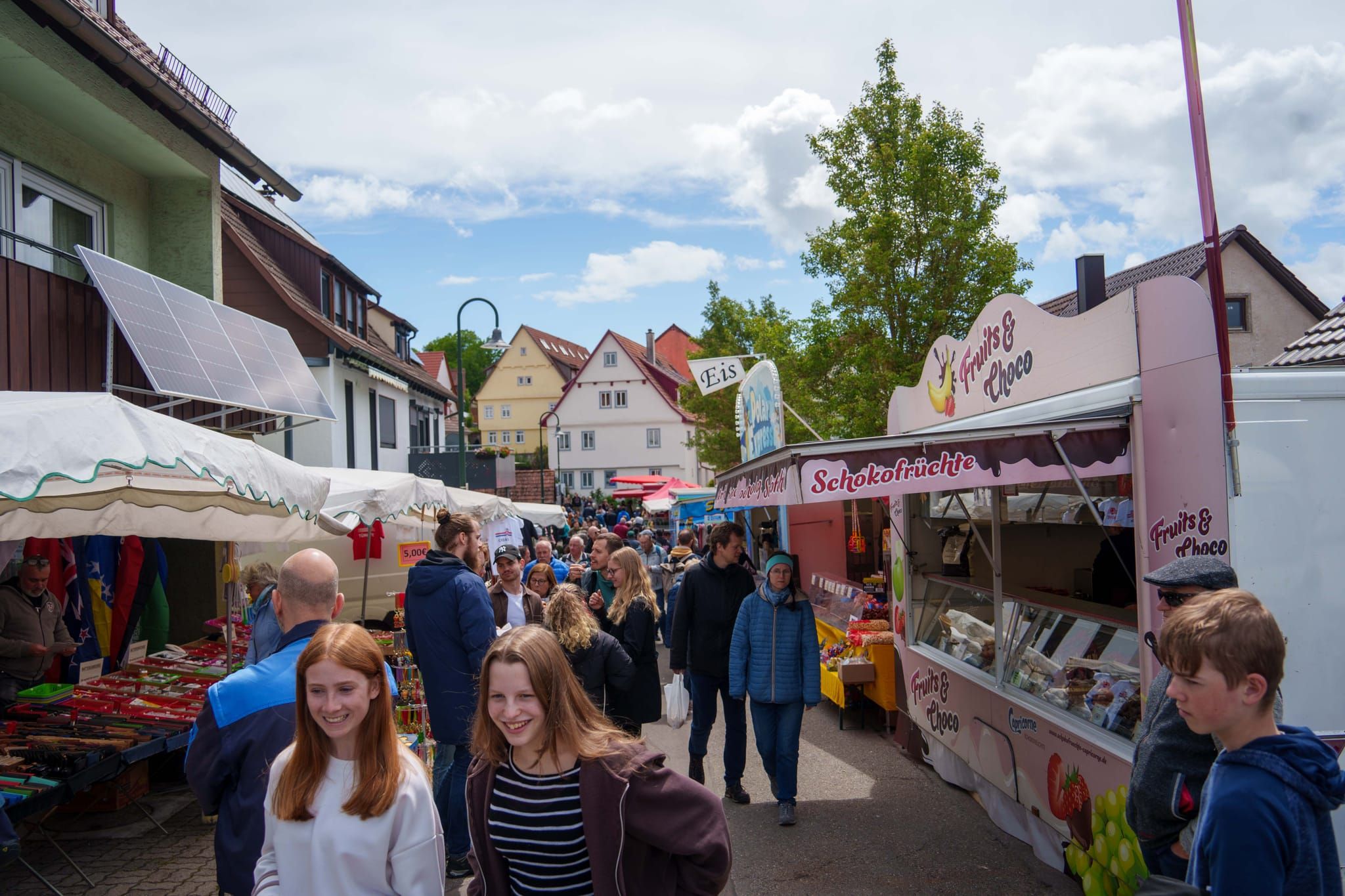Jede Menge los war auf dem Döffinger Vatertagsmarkt.