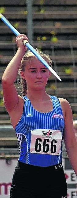 Volle Konzentration: die Sindelfingerin Nina Nawroth. Bild: Drechsel