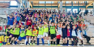 Nach den Weihnachtstagen tut Bewegung gut. Da kommt das Camp der Fußballschule Fair Play sicher genau richtig. 	Bild: z