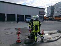 Mit Blaulicht und Atemschutz probte die Feuerwehr Magstadt den Ernstfall.