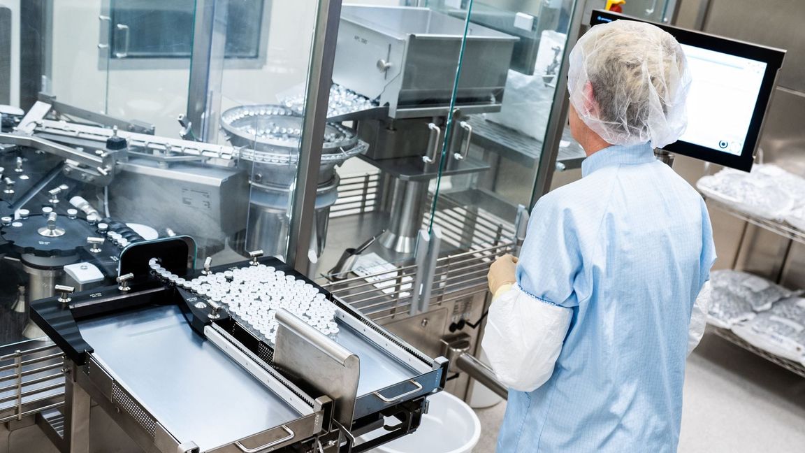 Die Chemie- und Pharmaindustrie fordern Verbesserungen in der Ausbildung an Berufsschulen. (Symbolbild)