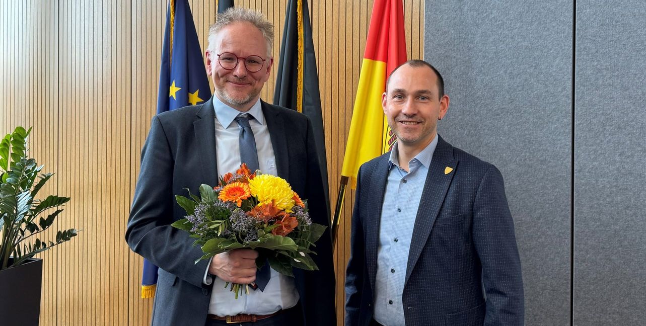 Christian Bergmann (links) leitet seit dem 1. Juni das Amt für Soziales.