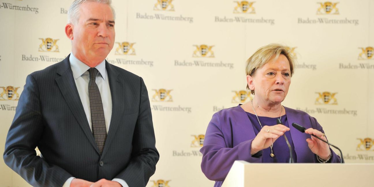 Thomas Strobl hält einen zehntägigen Lockdown für notwendig, falls die Infektionszahlen weiter in dem Tempo steigen. Seine CDU-Parteifreundin und Kabinettskollegin Susanne Eisenmann lehnt flächendeckende Schulschließungen hingegen ab.