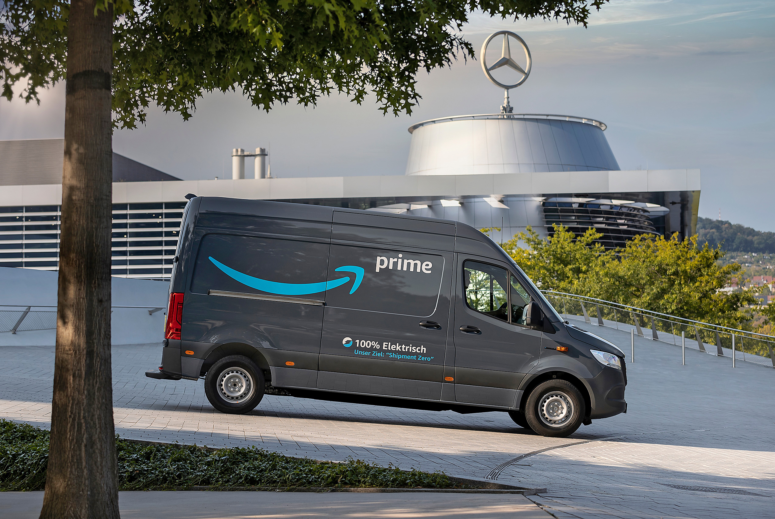 Amazon hat bei Mercedes-Benz 1200 Fahrzeuge des e-Sprinters bestellt.  Bild: z
