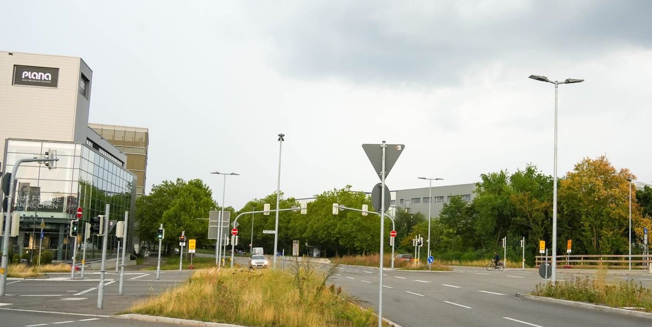 Ab 28. Februar wird die Calwer Straße zwischen der Plana-Kreuzung und Johann-Schütte-Straße gesperrt.