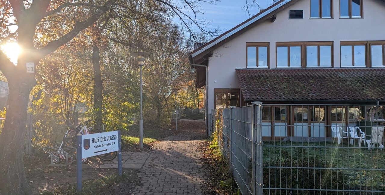 Die Erweiterung des bestehenden Horts ist mit eine der großen Vorhaben der Gemeinde. 	Bild: Nüßle