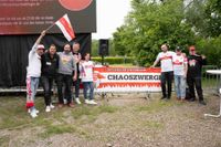 Bilder aus dem Bootshaus in Böblingen: Der VfB Stuttgart ist DFB-Pokalsieger und die Fans sind aus dem Häuschen.