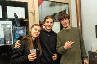 Mega-Stimmung bei der Pressluftparty der Feuerwehr Schönaich. Ausgelassene  Atmosphäre und ein rappelvolles Gerätehaus.