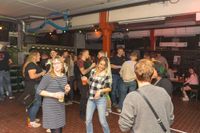 Mega-Stimmung bei der Pressluftparty der Feuerwehr Schönaich. Ausgelassene  Atmosphäre und ein rappelvolles Gerätehaus.