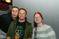 Mega-Stimmung bei der Pressluftparty der Feuerwehr Schönaich. Ausgelassene Atmosphäre und ein rappelvolles Gerätehaus.