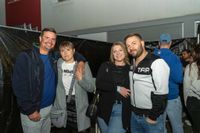 Mega-Stimmung bei der Pressluftparty der Feuerwehr Schönaich. Ausgelassene  Atmosphäre und ein rappelvolles Gerätehaus.