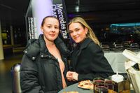 Coole Karren, nette Leute, prima Stimmung: So war die After Work Party im Kundencenter von Mercedes-Benz in Sindelfingen.