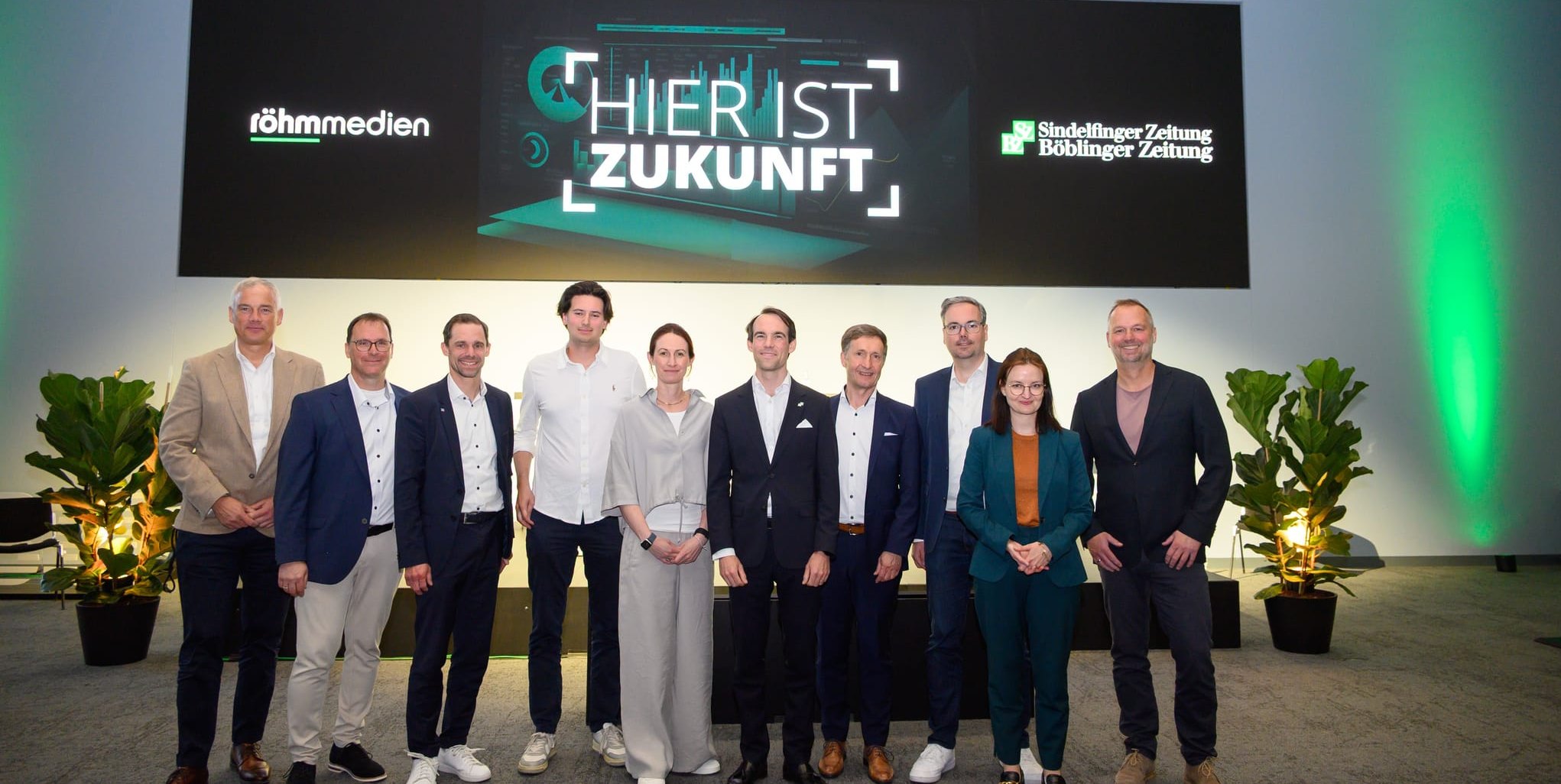 Bei der SZ/BZ-Zukunftsveranstaltung (von links): Wolfgang Wendt, Tim Schweiker, Jörg Niethammer, Benedict Kurz, Isabell Sippli, Dr. Christian Röhm, Markus Linha, Dr. Stephen Travers, Ronja Kemmer und Jürgen Wegner.