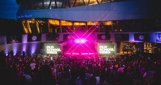 Klassische Musik und Kinderkonzert, Comedy und Poetry-Slam, Clubkultur und Hip-Hop erwartet die Besucher bei „Stadtkultur am Mercedes-Benz Museum“ von 10. Juli bis 10. August.