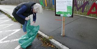 Anke Brenner am Kindergarten Max-Liebermann-Weg.