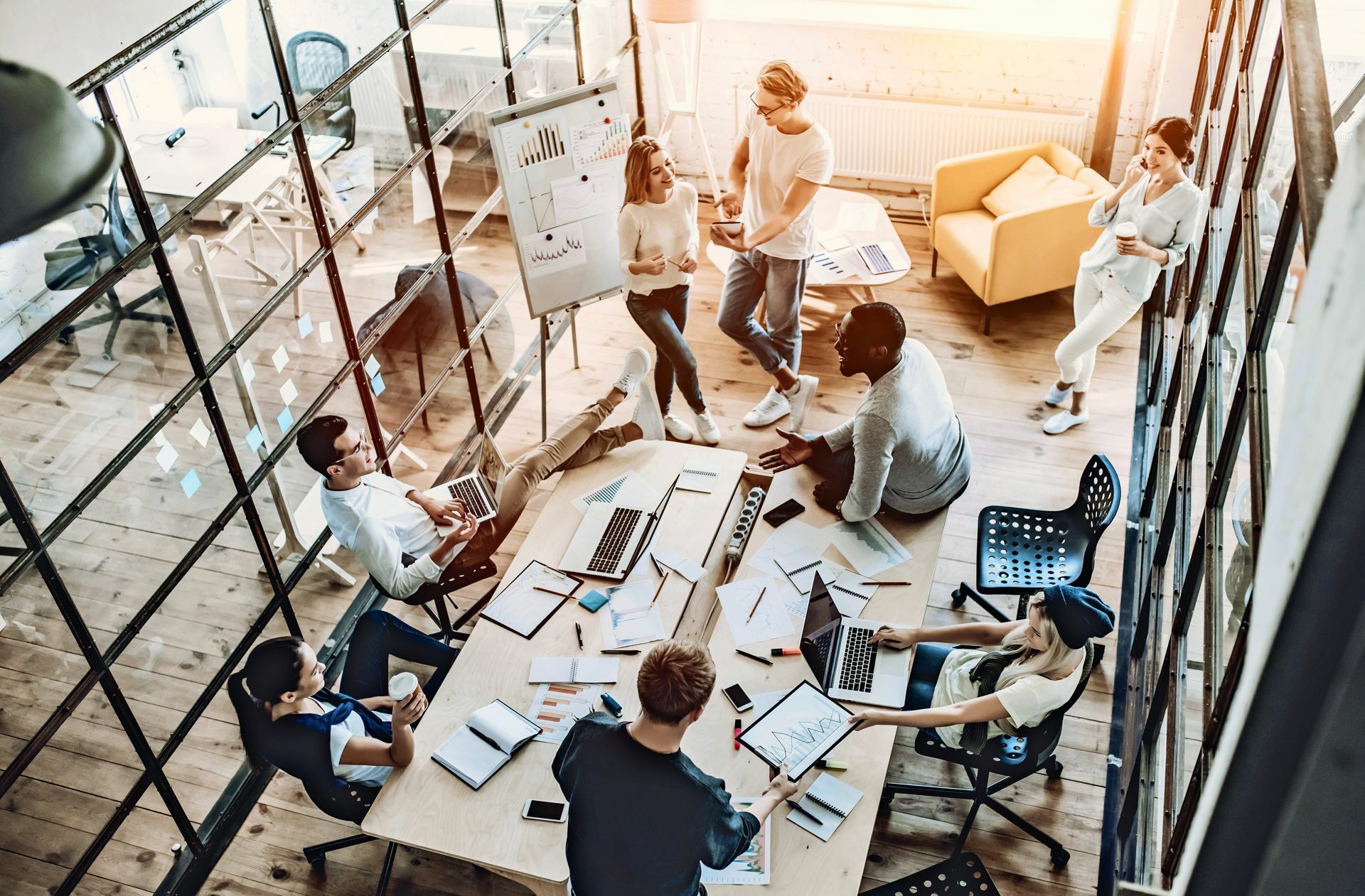 Ein gutes Team kann vieles auffangen, was den Einzelnen überfordert, heißt es. Foto: Adobe Stock/Vasyl