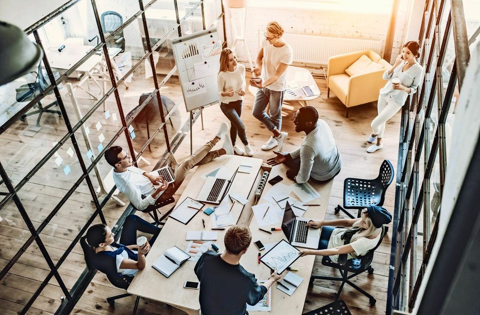 Ein gutes Team kann vieles auffangen, was den Einzelnen überfordert, heißt es. Foto: Adobe Stock/Vasyl