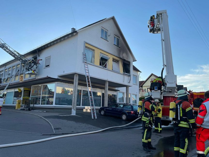 Noch ist die Brandursache in dem Gärtringer Apartmenthaus unklar. Bild: SDMG/Dettenmeyer