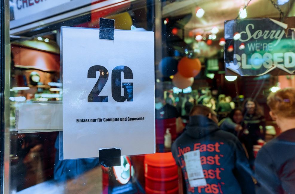 Restaurants dürfen sich künftig für das 2-G-Modell entscheiden.
 Foto: dpa/Markus Scholz