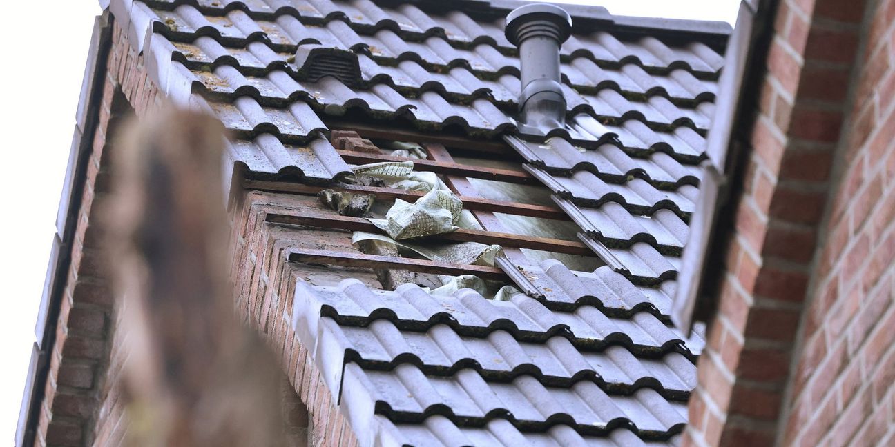 Schäden durch einen möglichen Tornado in NRW