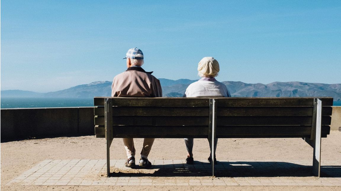 Auf ältere Menschen wird gesellschaftlich oft mit einem negativen Blick geschaut – dabei gebe es viele Potenziale des Alters, meinen Forschende.