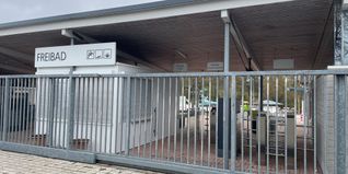 Trotz Kritik hält die Stadt an den verkürzten Öffnungszeiten des Böblinger Freibads fest. Einen Spielraum für längere Öffnungszeiten sieht sie in diesem Sommer nicht.