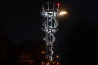 Eine Augenweide: Der beleuchtete Schönbuchturm.