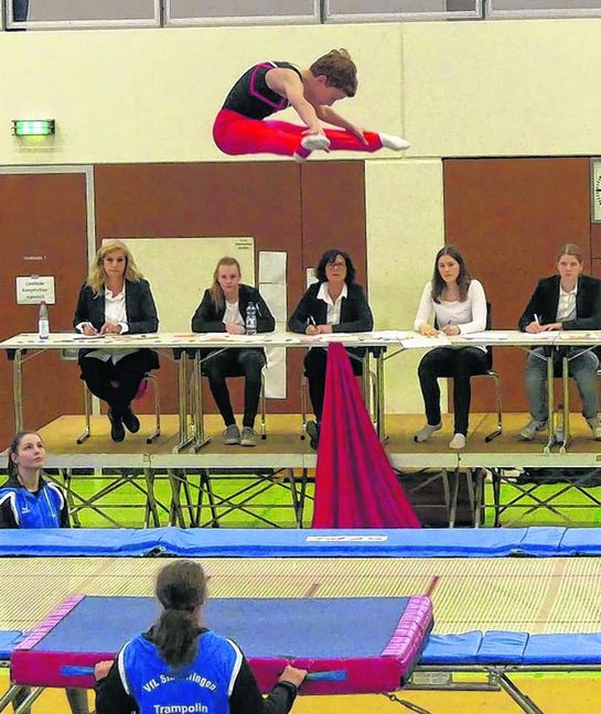 David Zirakadse in Aktion. Der junge Sindelfinger gewinnt das Turnier in Weingarten in seiner Altersklasse. Bild: z