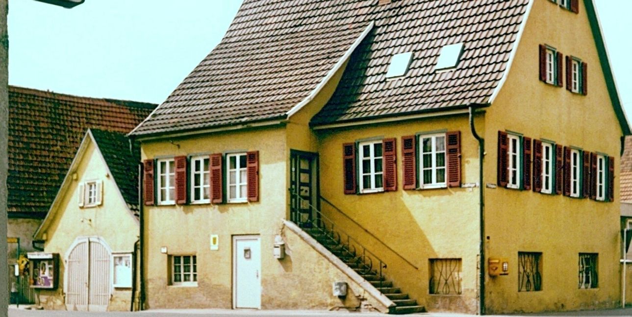Blick in die Geschichte: Das Alte Rathaus in Maichingen Mitte der 70er Jahre.