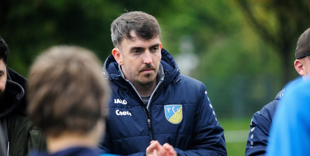 Ehningens Trainer Johannes Pfeiffer war nur mit der Leistung in den letzten 15 Minuten zufrieden. Bild: photostampe