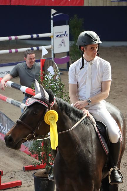 Andreas Groß gewinnt auch das M-Springen in Sindelfingen. Bild: Häusler