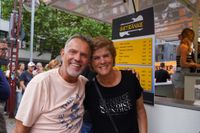 Voller Marktplatz bei "Sindelfingen rockt" und den Hits von Roxette.