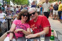 Voller Marktplatz bei "Sindelfingen rockt" und den Hits von Roxette.
