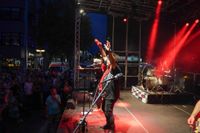 Voller Marktplatz bei "Sindelfingen rockt" und den Hits von Roxette.