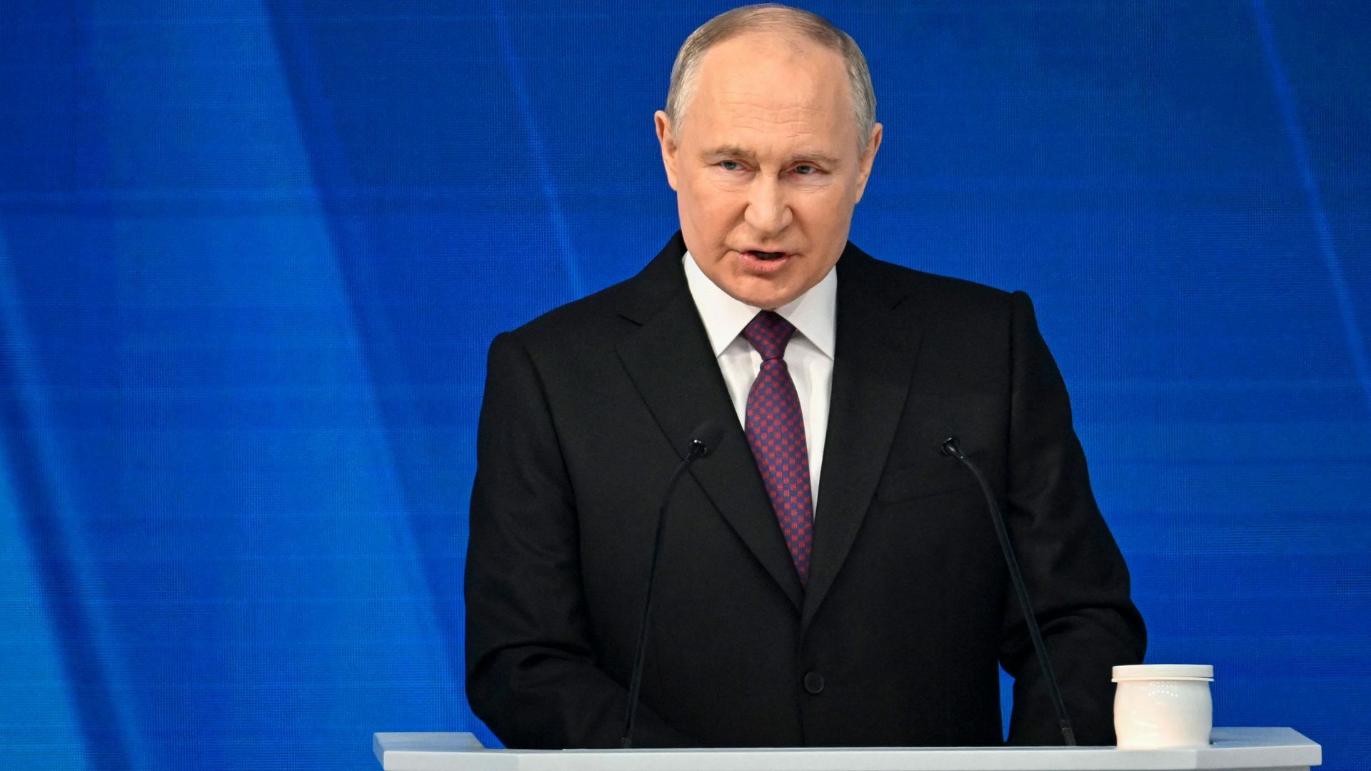 Wladimir Putin droht erneut der westlichen Welt.