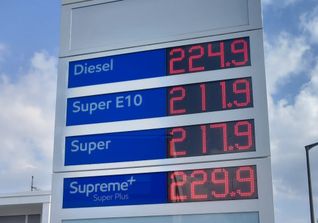 Einfach immer für 20 Euro tanken ...