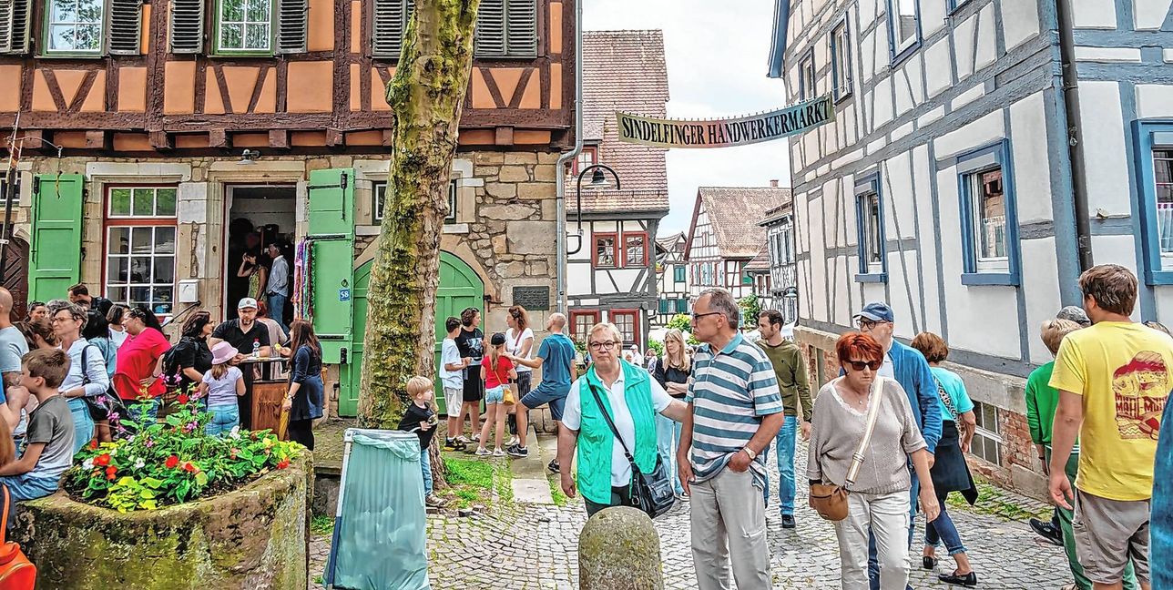 Seit 1995 wird der Sindelfinger Handwerkermarkt von Familie Hein aus Maichingen veranstaltet.
