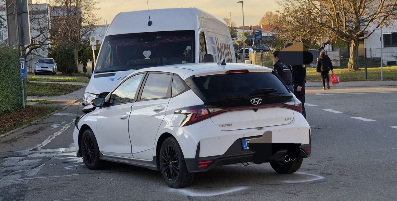 Die Bilanz: Zwei Verletzte und 30.000 Euro schaden.