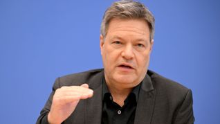 Habeck beansprucht keine führende Rolle mehr.