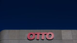 Der Onlinehändler Otto hat die Entlassung von Callcenter-Mitarbeitern angekündigt. (Archivbild)