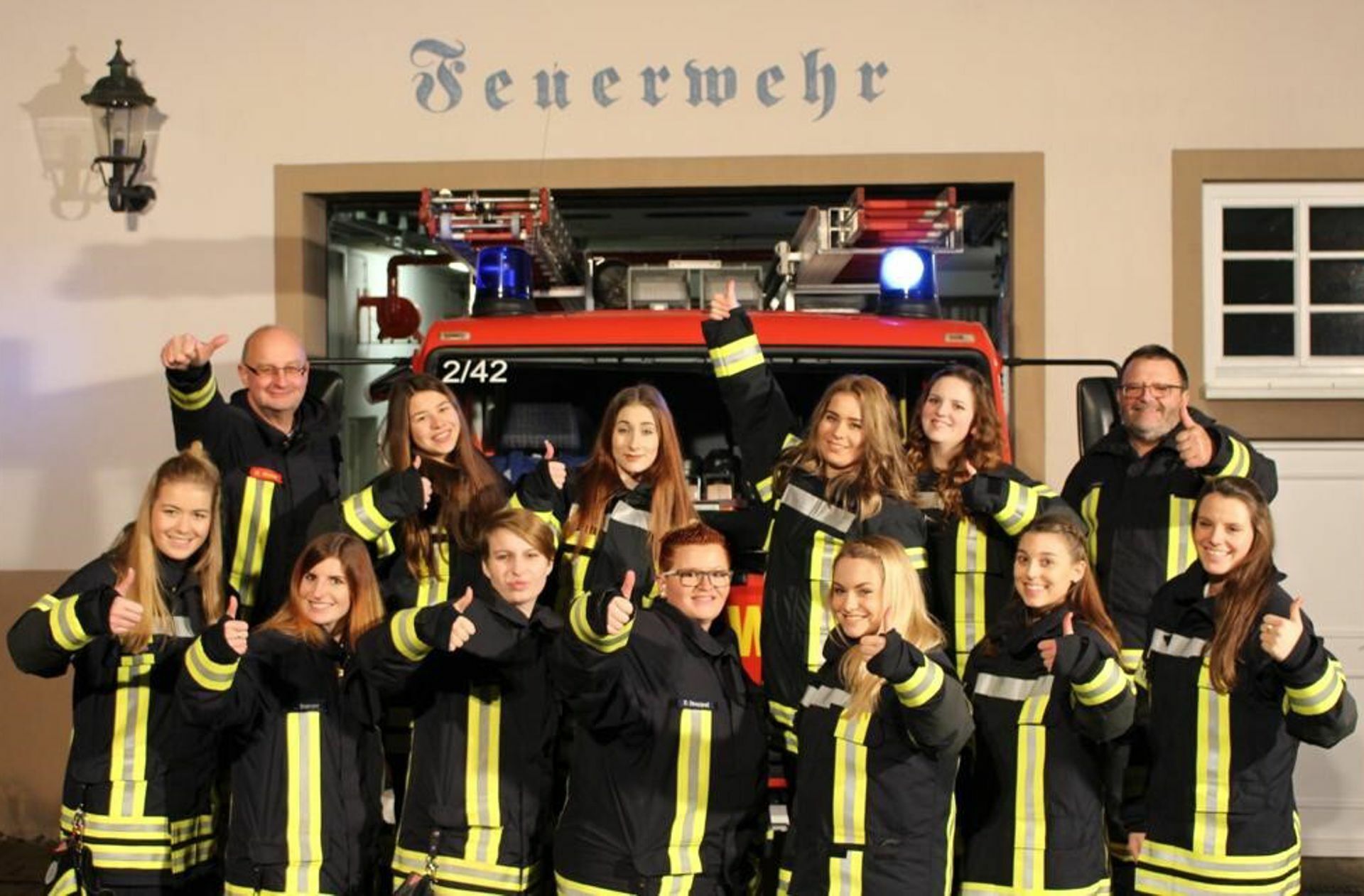 . . . und bekleidet darüber hinaus noch zahlreiche Positionen in ihrer Heimat Sigmaringen. Hier (vorne Mitte) mit ihren Kolleginnen. Foto: StN