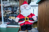 Kerzen, Mandeln und Tannenduft beim Böblinger Adventszauber.