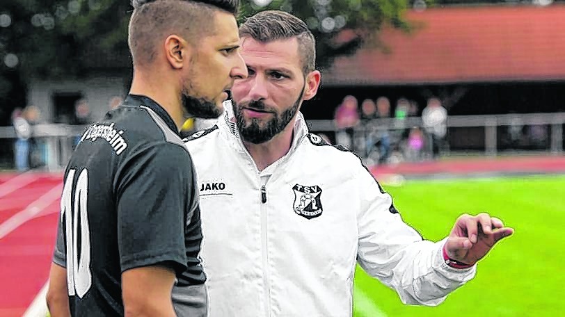 Hat vor dem Relegationsspiel gegen Gültlingen nichts dem Zufall überlassen: Dagersheims Trainer Besnik Gllogjani. Bild: Photo 5/A