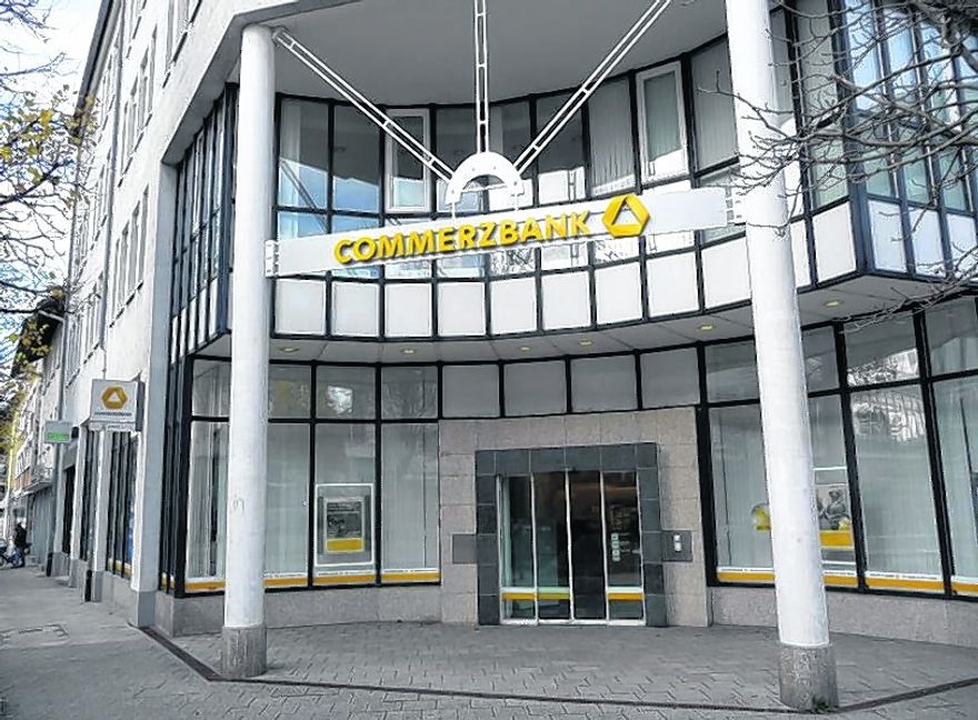 Die Commerzbank-Filiale an der Ecke Bahnhofstraße/Olgastraße in Böblingen heute. Bild: Reichert