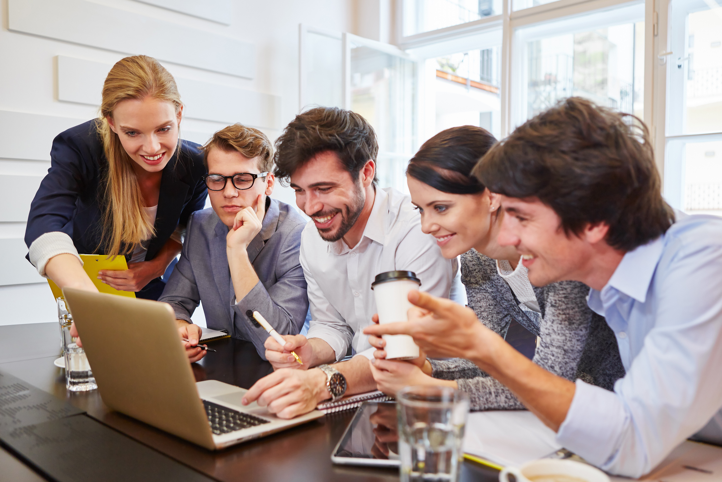 Die Ausbildung zum Kaufmann oder zur Kauffrau steht bei jungen Leuten im Kreis Böblingen hoch im Kurs.	Bild: Contrastwerkstatt/Fotolia